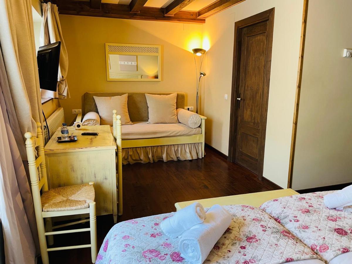 Tierras De Arán Hotel Betlán Kültér fotó