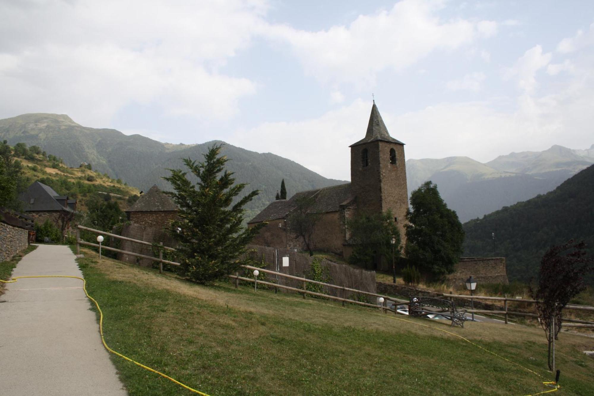 Tierras De Arán Hotel Betlán Kültér fotó