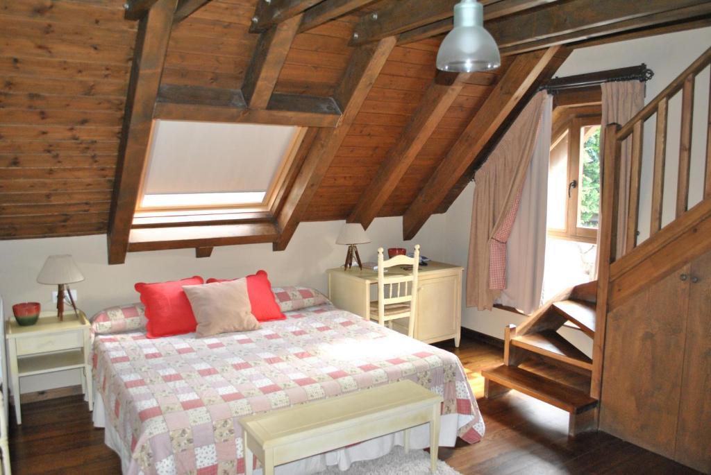 Tierras De Arán Hotel Betlán Szoba fotó