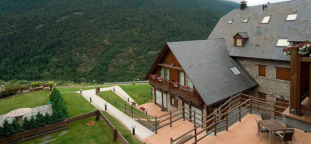 Tierras De Arán Hotel Betlán Kültér fotó